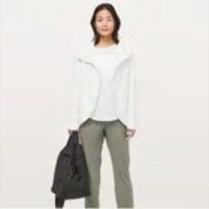 Lululemon rule rally wrap